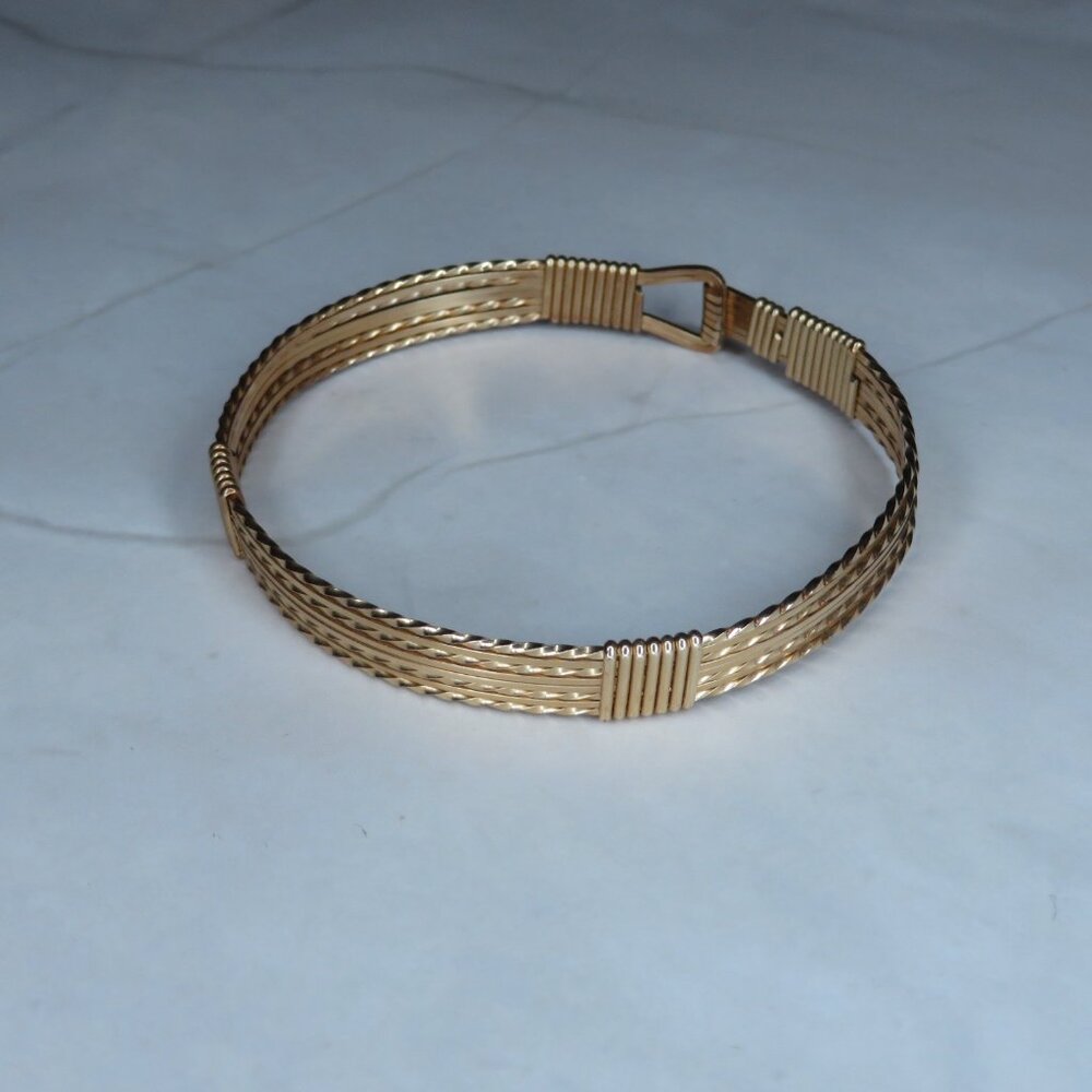 14K Gold Wire Bracelet - Picture 9 of 13